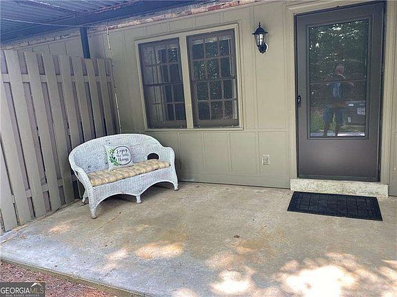 3rd image of 3095 Colonial Way APT M