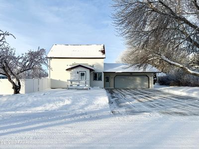 610 Ryan St S, Munich, ND, 58352
