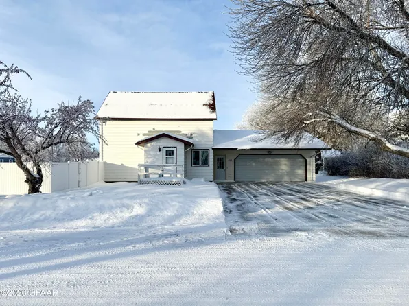 610 Ryan St S, Munich, ND 58352