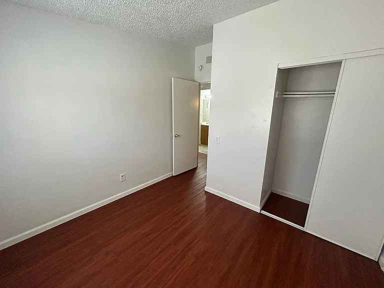 1405 E McWilliams Ave — Photo 13