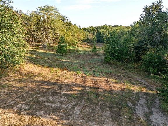 2nd image of 23 Hopkins Rd