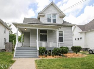 708 N Oak St, Bloomington, IL