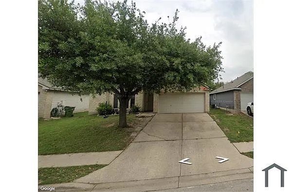 Building Photo - 1613 Diana Dr
