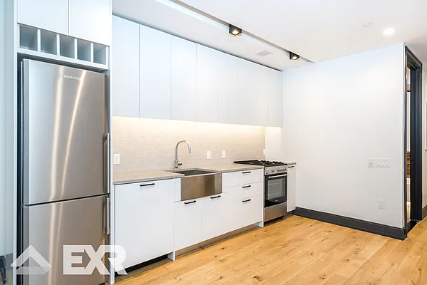 Rented by The KCI Group | media 2