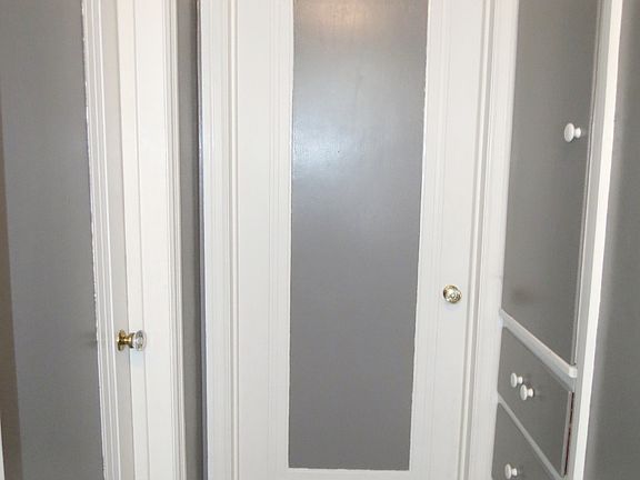 5th image of 2641 Sussex St SE