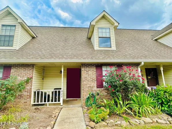 922 Chip Cove Ln, Knoxville, TN 37938