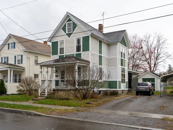 25 Bank St, Dansville, NY 14437