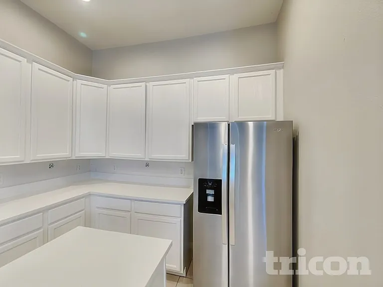 605 Columbia Ave — Photo 6