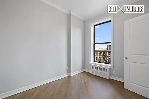 Rented by Citi Habitats | media 22