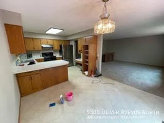 9305 Oliver Ave N — Photo 5
