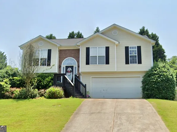 285 Natchez Cir, Winder, GA 30680
