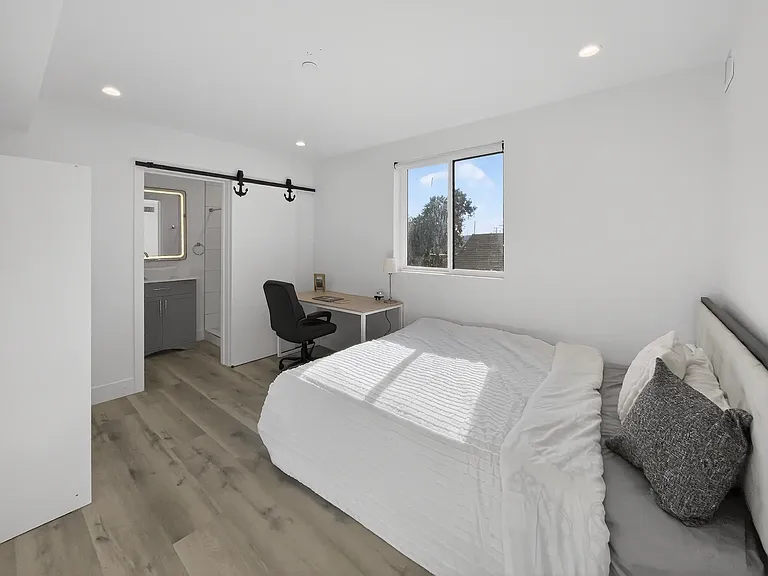 3001 Van Buren Pl — Photo 19