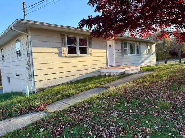 90 North Rd, Bloomingburg, NY 12721