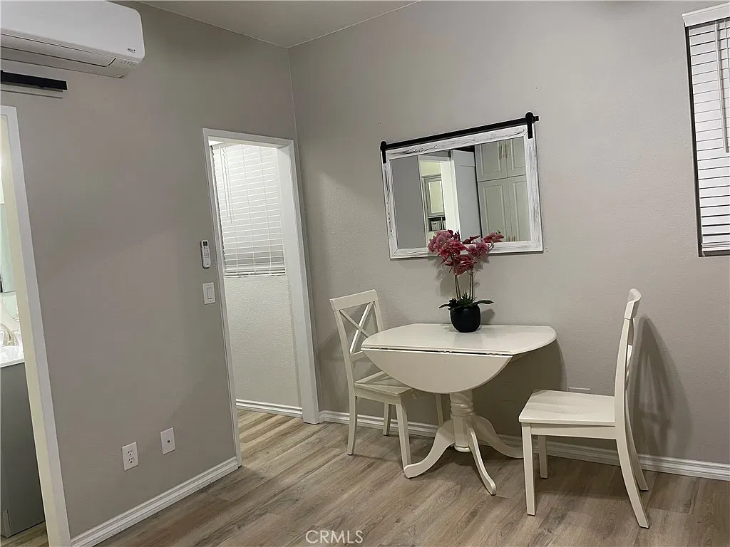 Studio, 240 sqft, $1,850 — Photo 3