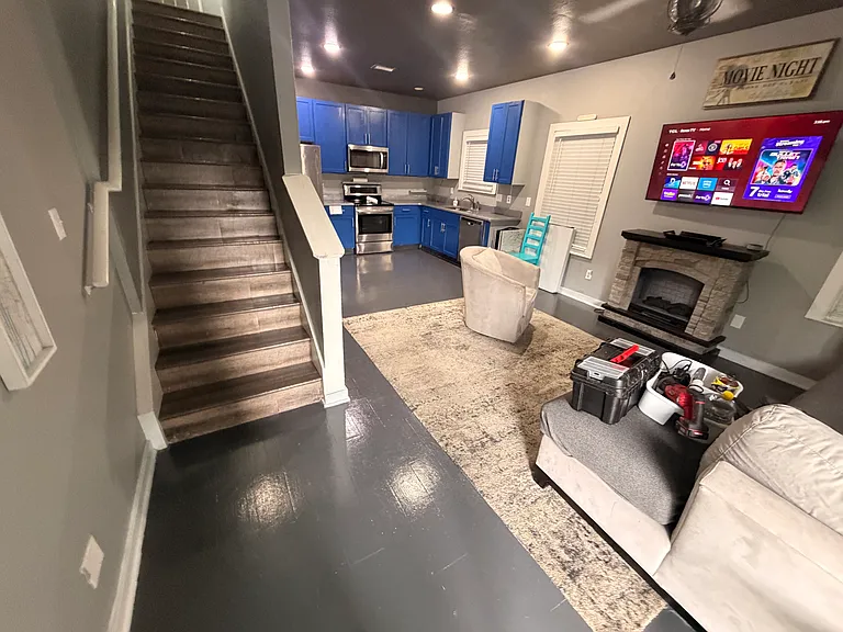 708 S J St — Photo 15
