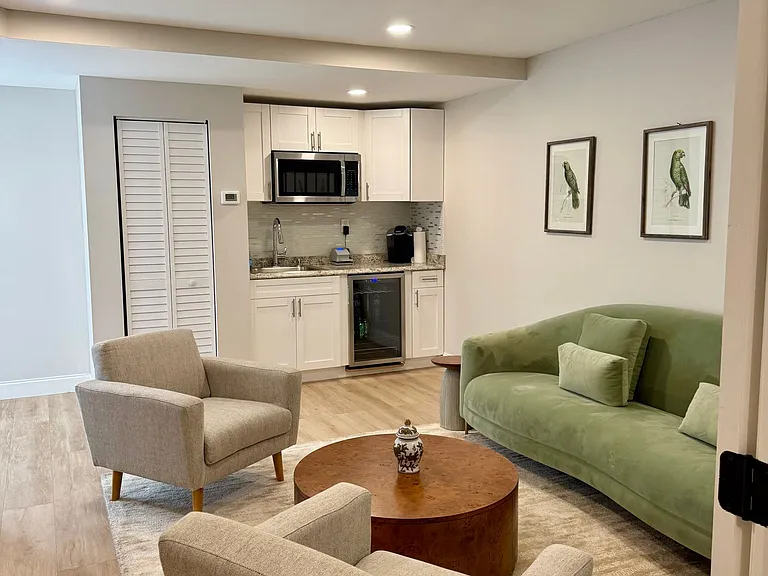 Brandon Palm Springs — Photo 9