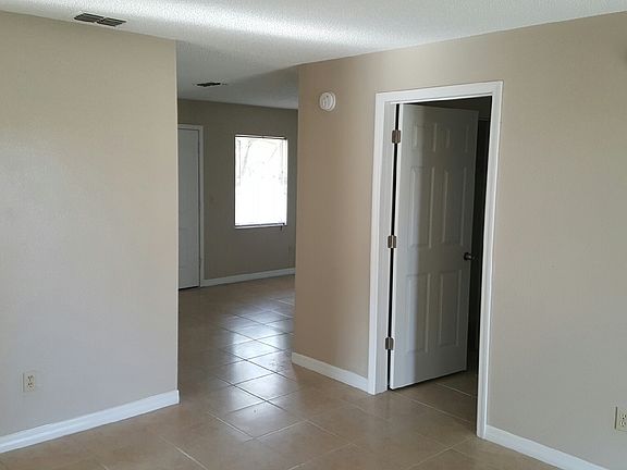 2nd image of 39437 Lincoln Ave