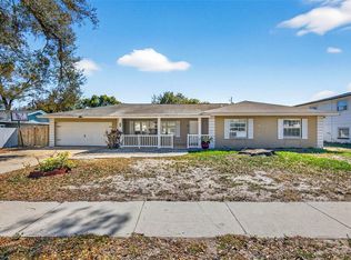 527 Julie Ln, Brandon, FL 33511