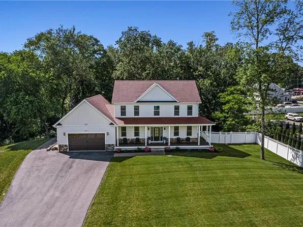 7 Wyatt Ct, Seekonk, MA 02771
