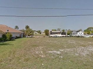 1314 SE 23rd Pl, Cape Coral, FL 33990