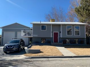 1011 Chaparral St, Bloomfield, NM 87413