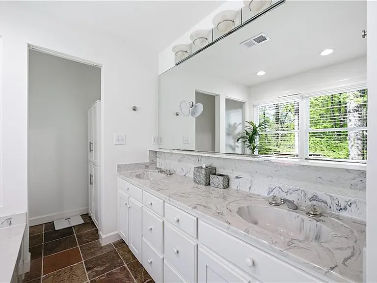 4115 Glen Devon Dr NW — Photo 28