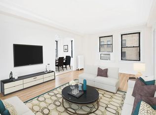 2756-60 N. Pine Grove, Chicago, IL 60614