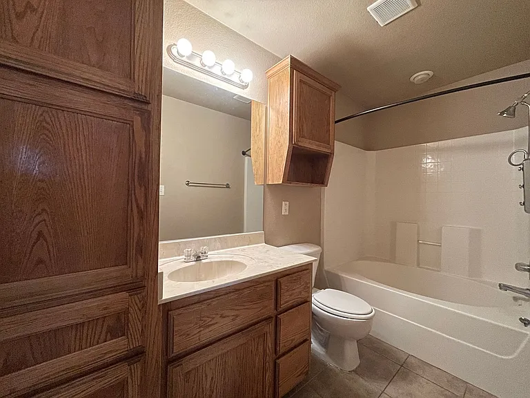 1204 Powder River Dr. — Photo 17