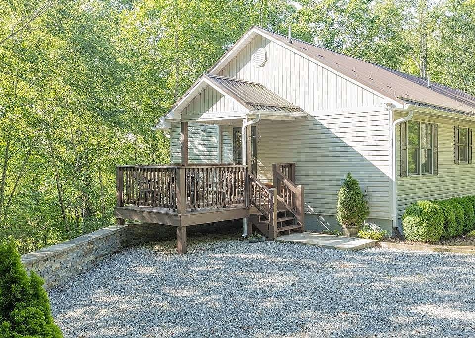 1st image of 120 Ridge Road