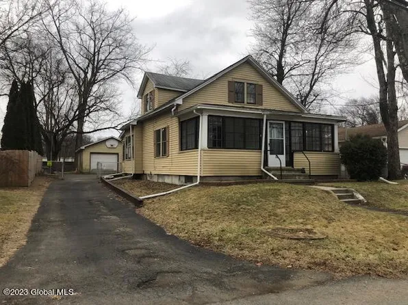 32 Virginia Avenue, Albany, NY 12205