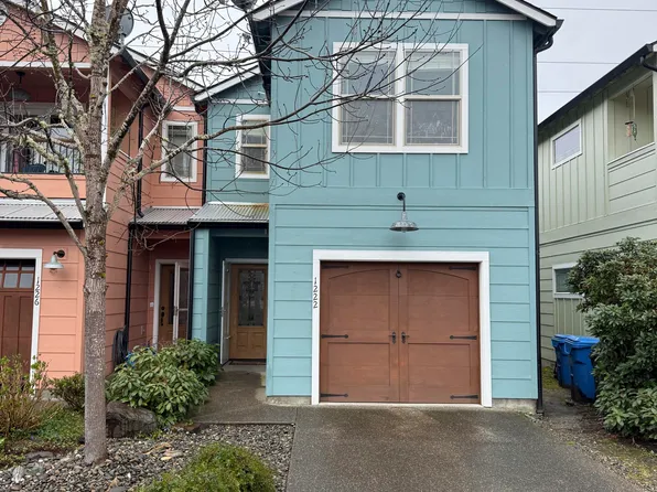 1222 Fruitdale Dr, Grants Pass, OR 97527