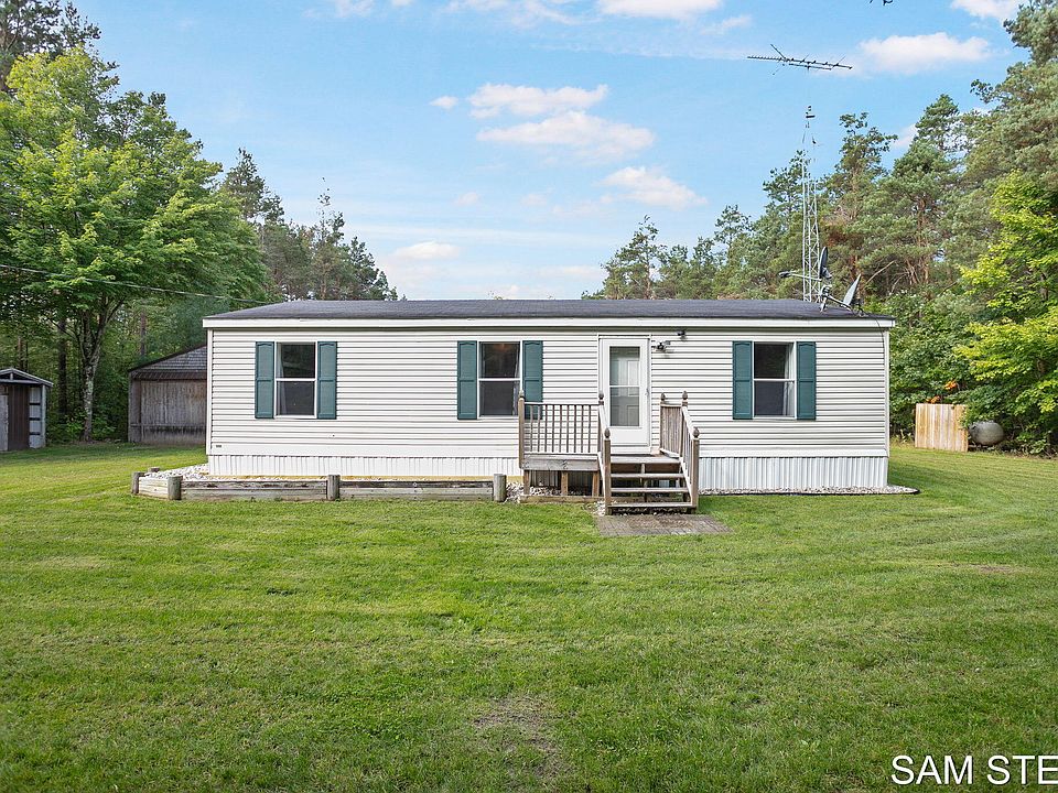 11519 Gordon Rd, Newaygo, MI 49337 MLS 23135117 Zillow