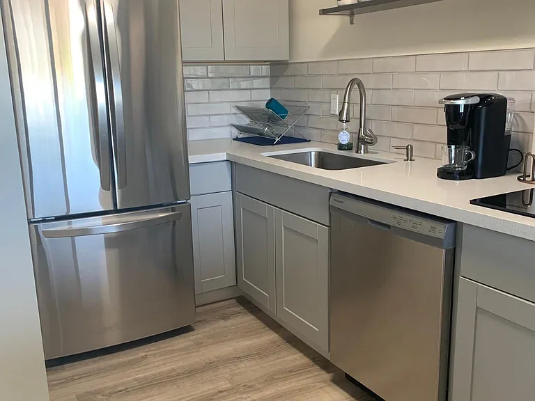 1909 E Coronado Rd #2 — Photo 7