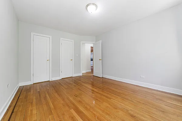 Rented by MNS | media 7