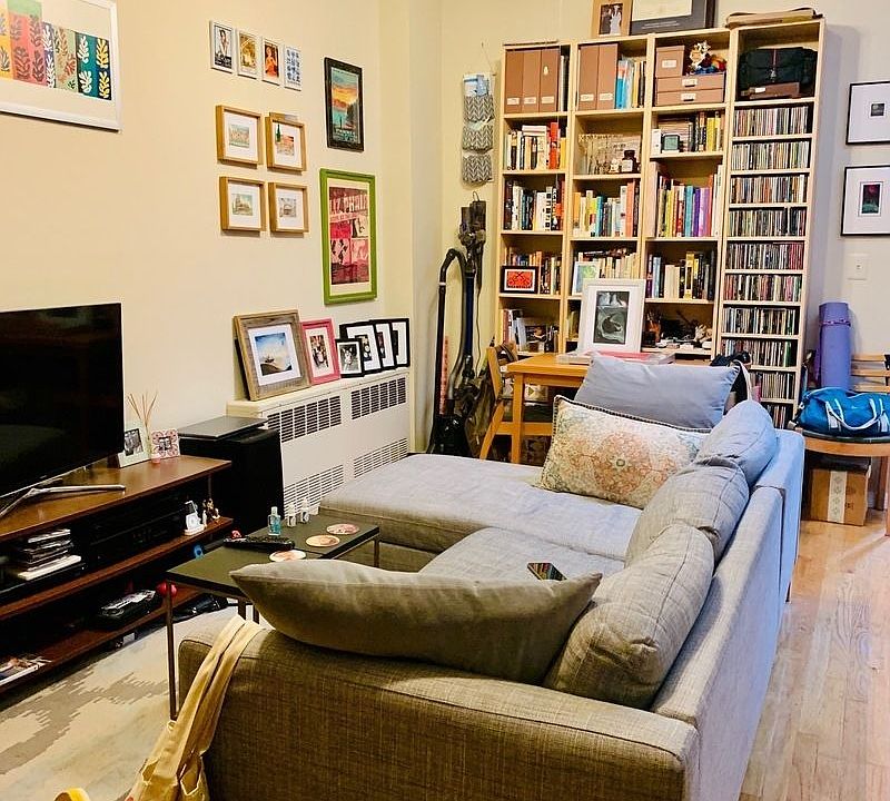 2nd image of 341A 21st St #2