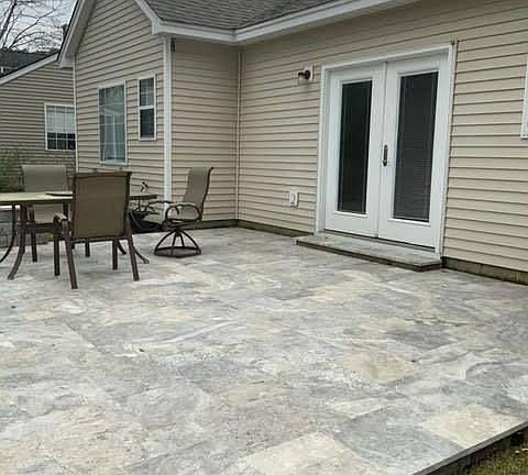 New travertine patio