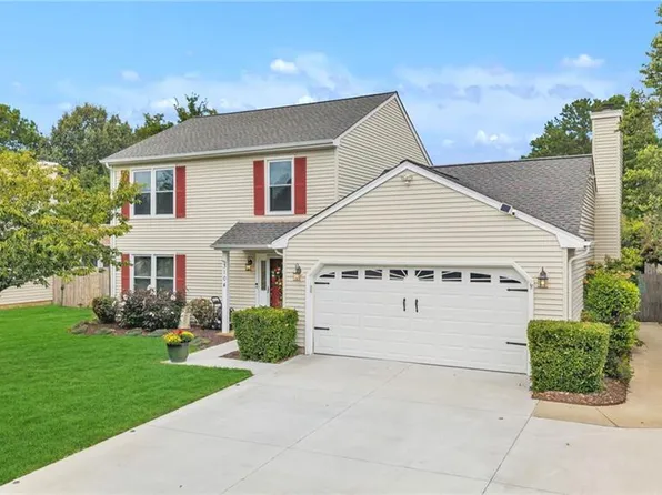 3104 Bloomfield Ct, Virginia Beach, VA 23453
