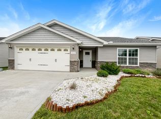 2022 Waynedale Ct, Middletown, OH 45044