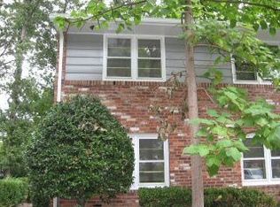 4233 Berritt St, Fairfax, VA 22030