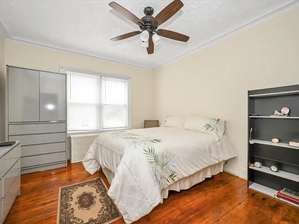 23-16 101st Street image 16 of 24