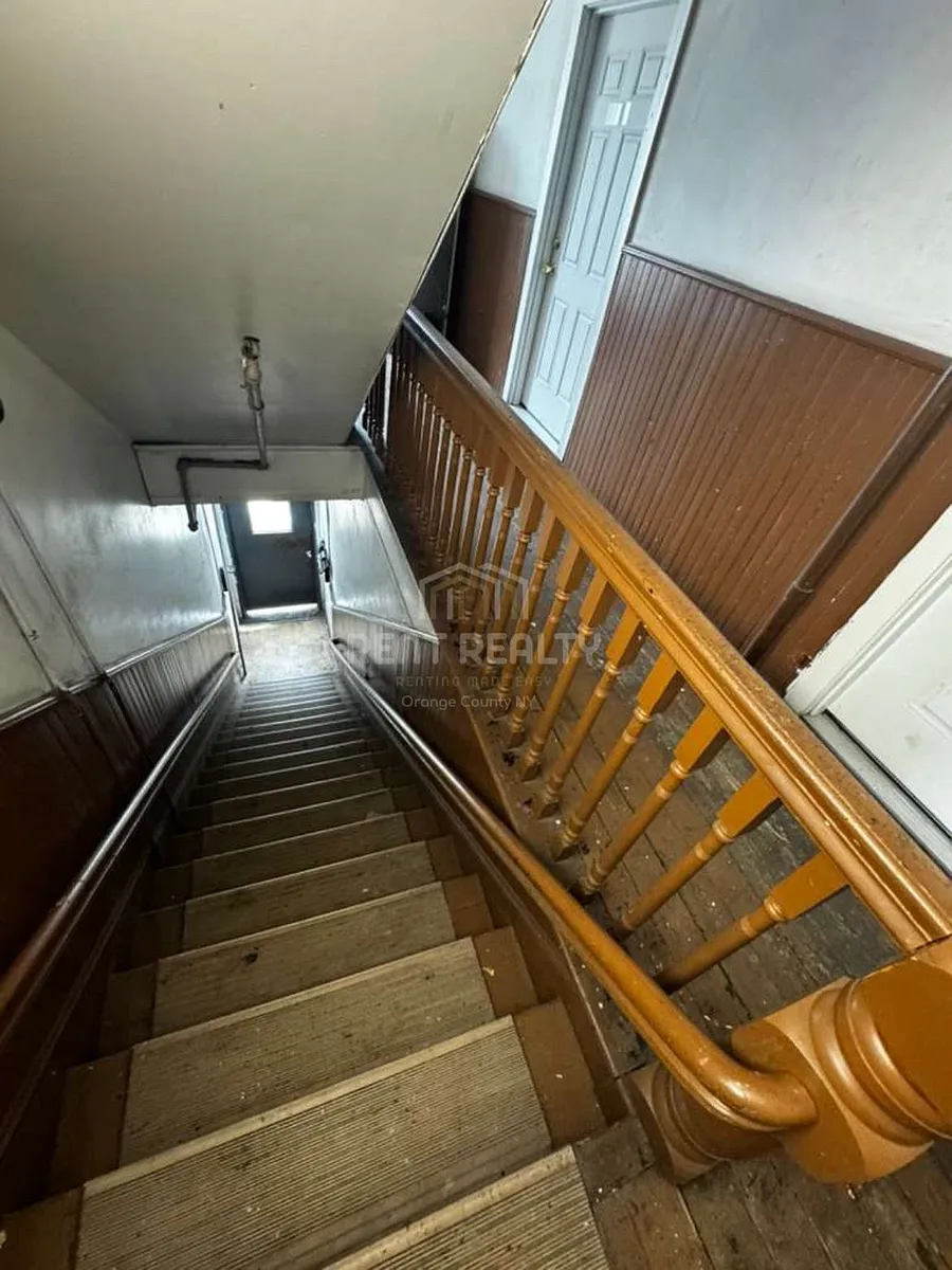 Building Photo - 136 North St #136B