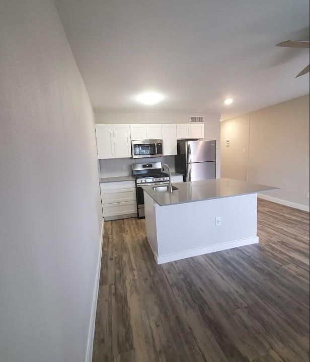 1st image of 902 Romeria Dr #201