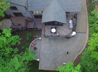 1926 Grassy Ridge Rd, Saint Louis, MO 63122