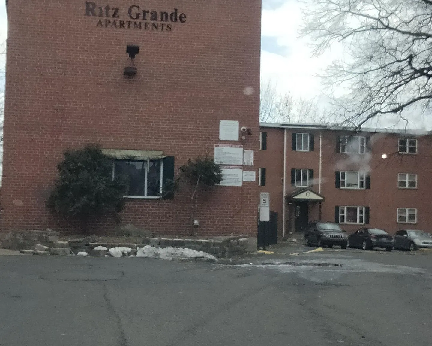 29 Annawan Street — Photo 1