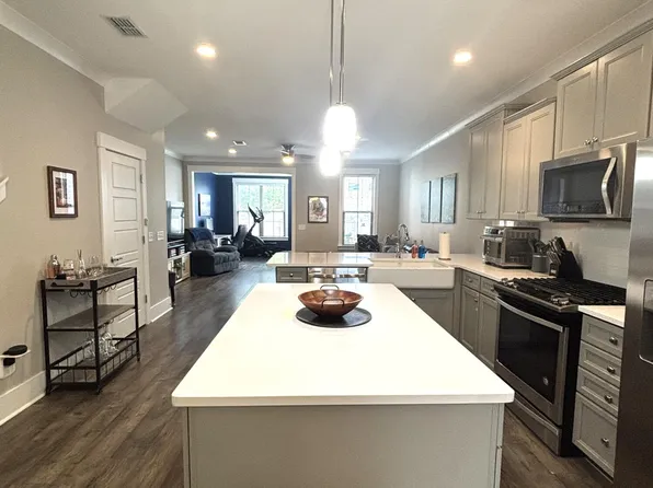 224 Oak Park St, Summerville, SC 29486