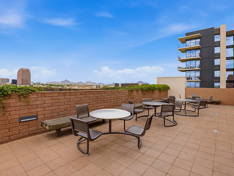Rooftop common area