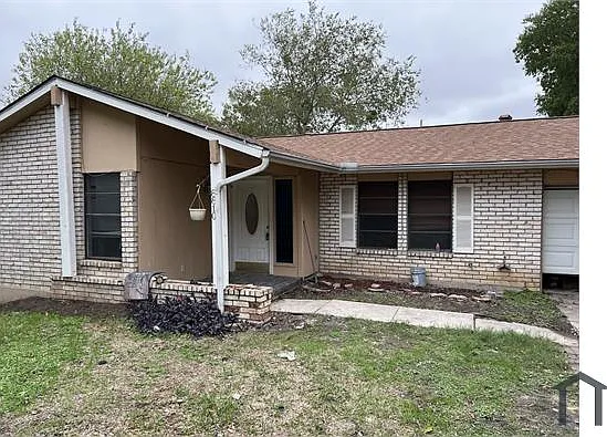 8810 Slumber Ln — Photo 2