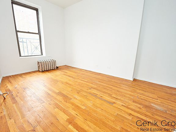 4th image of 213 6th Ave APT 20