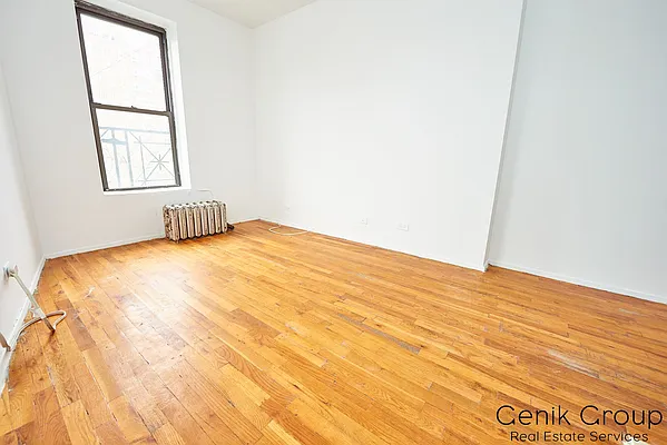 Rented by Genik Group Corp | media 3