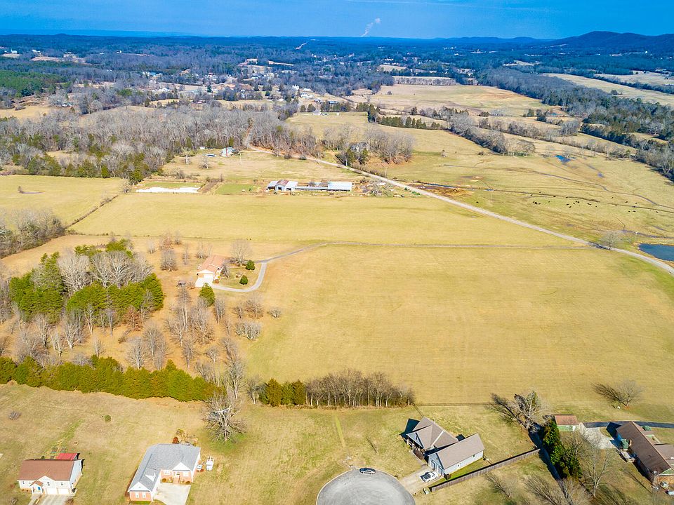 52nd image of 10245 Snow Hill Rd
